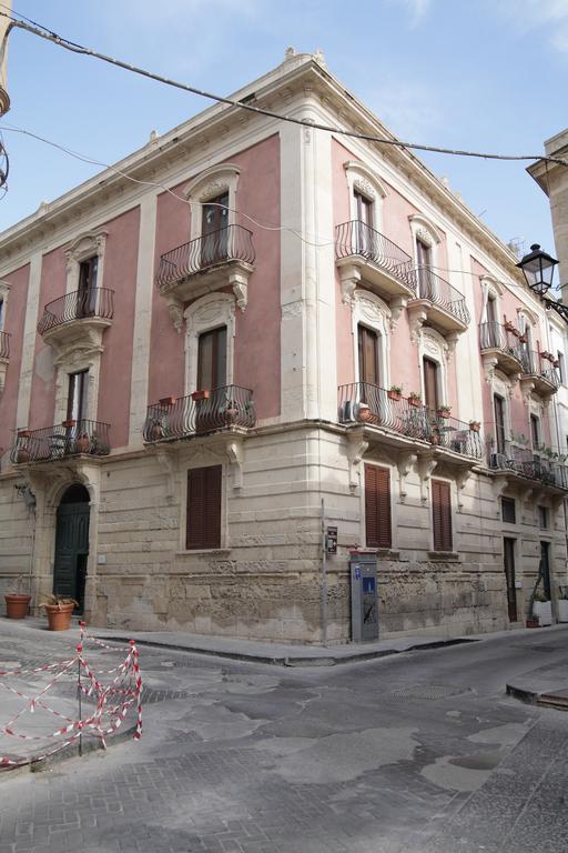 Apartment Maestranza *